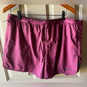 Nike Men's Wine Running Division Dri Fit ADV 4" Running Shorts XXL #2215